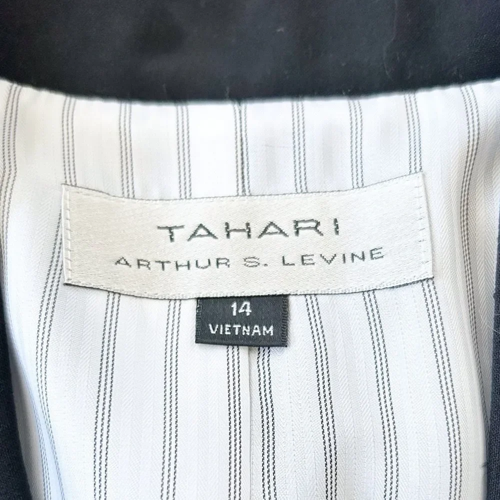 Tahari ASL Women’s Inverted Notch Collar Black Flounce Skirt Suit Size 14